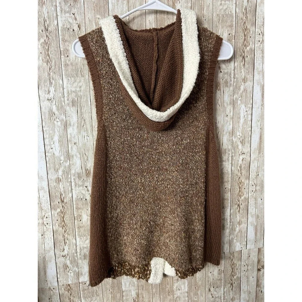 Ponsesa Womens M Brown Nubby Knit Yarn Toggle Vest Hooded Sweater Gorpcore